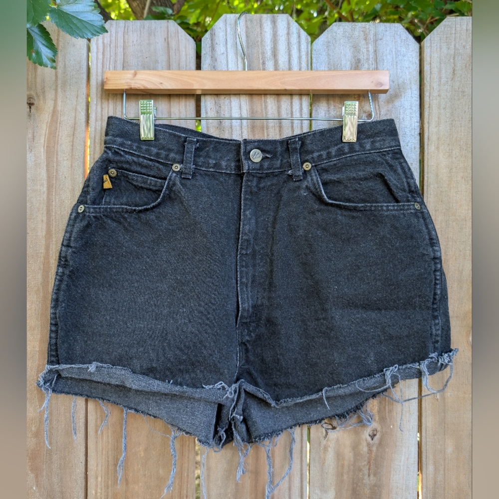 Vintage Chic Black Denim High Rise Cut off Jean Shorts